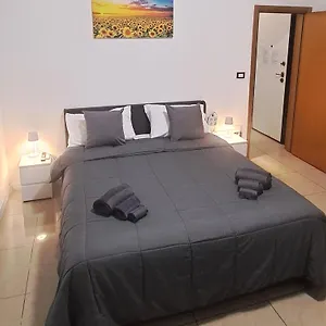 Fiera Bolognina - Komodo - Completo Con Giardino E Parcheggio Privato Bologna
